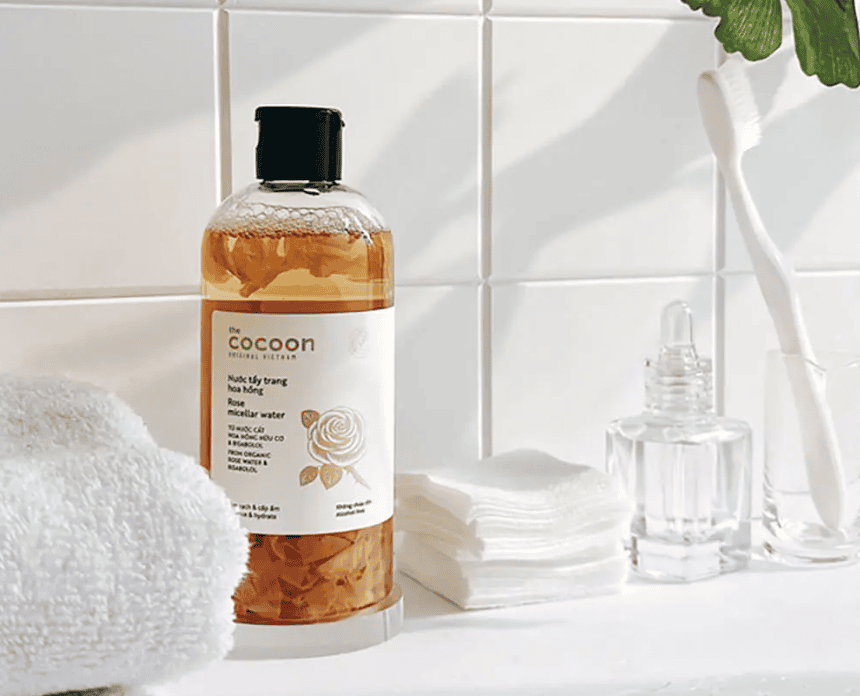 nước tẩy trang cho bà bầu hình 7.png