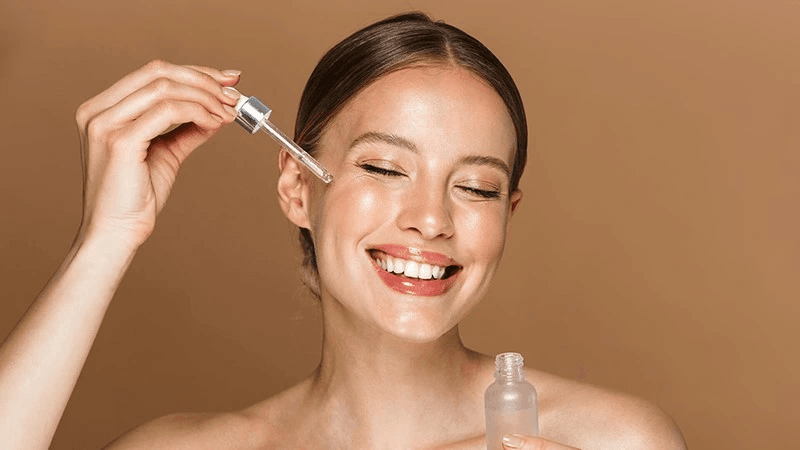 Serum retinol thúc đẩy tái tạo lớp da mới