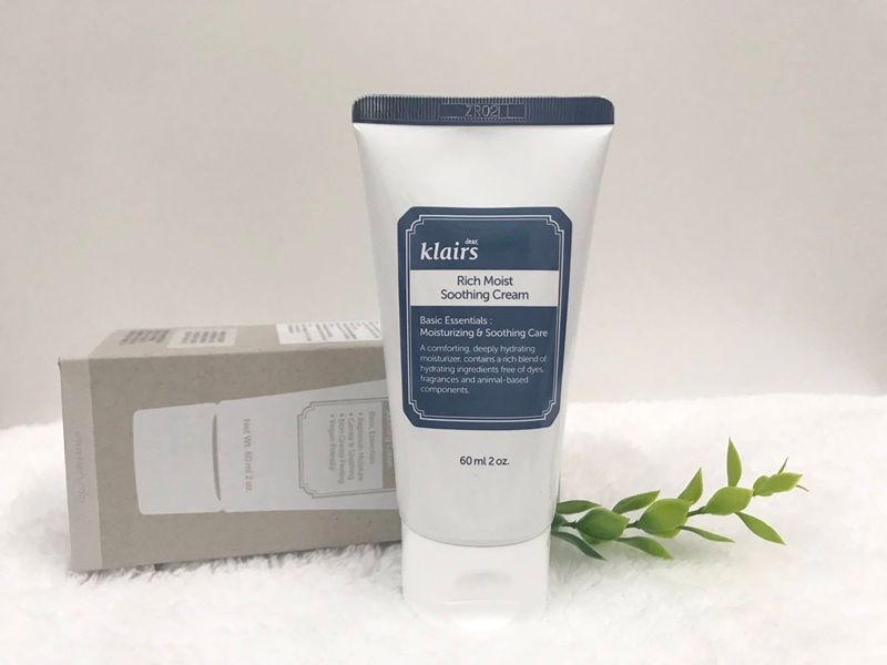 Hãy lựa chọn Klairs Rich Moist Soothing Cream nếu bạn có làn da khô thiếu ẩm