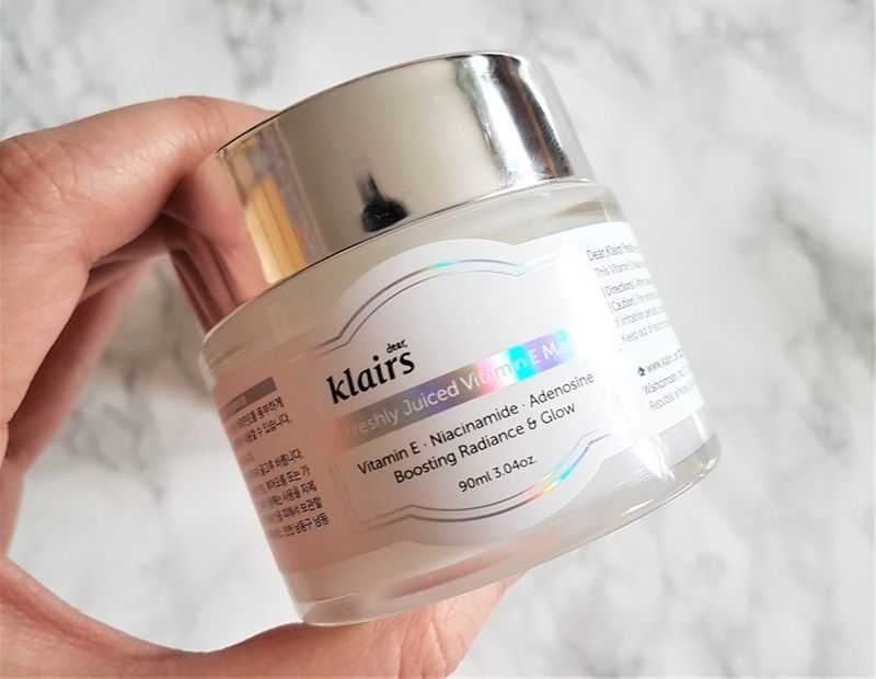 Freshly Juiced Vitamin E Mask là sản phẩm đa năng của Klairs