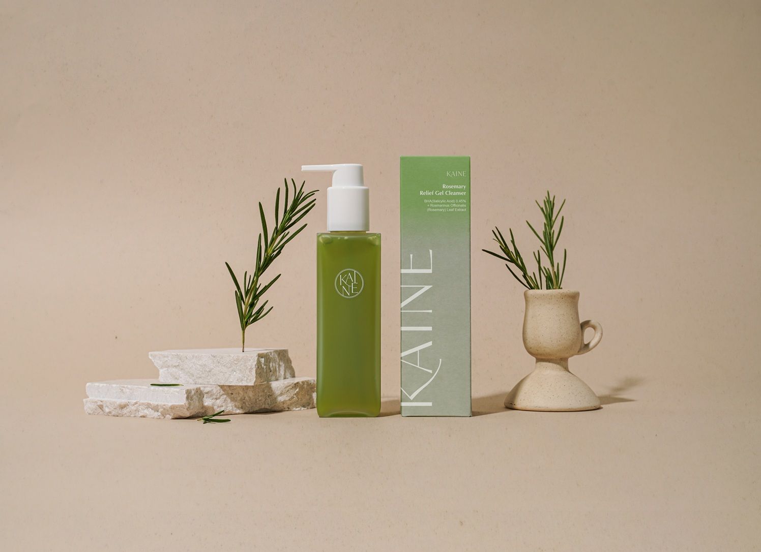 review sữa rửa mặt kaine hình 1.jpg