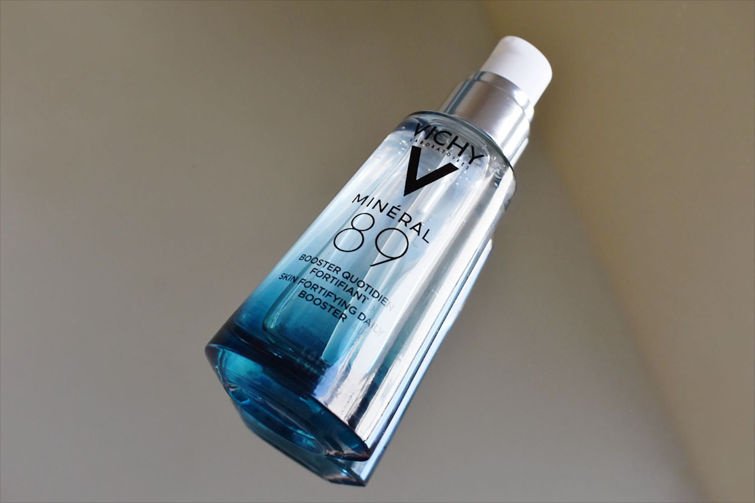 serum cấp ẩm cho da dầu hình 5.jpg