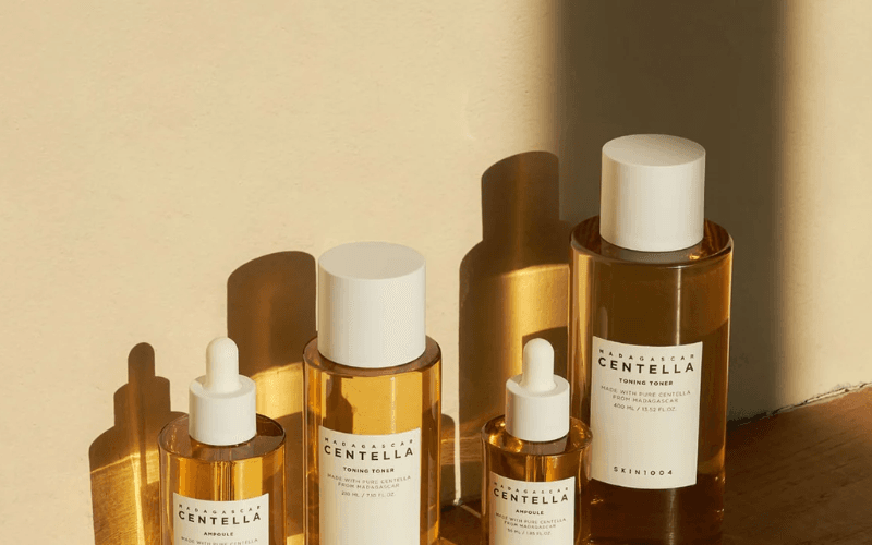 Skin1004 Madagascar Centella Asiatica 100 Ampoule là lựa chọn an toàn cho những bạn mới bắt đầu làm quen với skincare