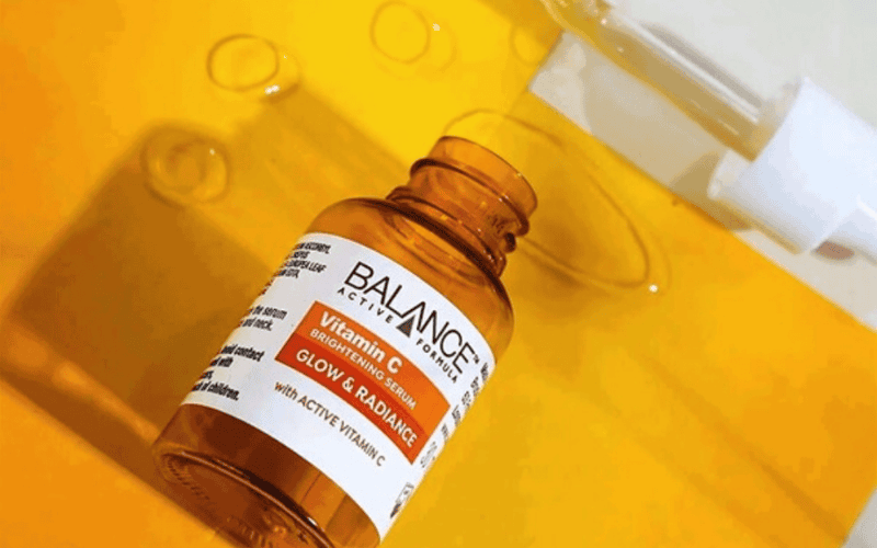 Balance Active Formula Vitamin C Brightening Serum là dòng serum dưỡng sáng giá bình dân đến từ Anh Quốc