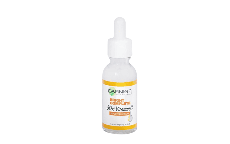 Garnier Bright Complete 30x Vitamin C Booster Serum cũng là một trong những serum dưỡng sáng giá bình dân nổi bật