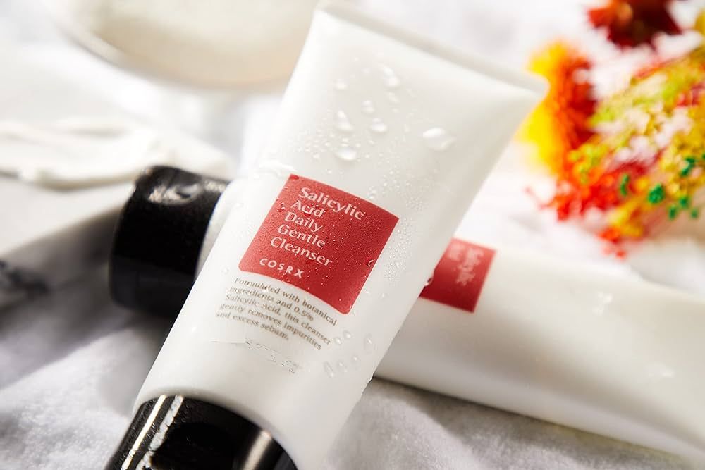 COSRX Salicylic Acid Daily Gentle Cleanser chứa 0.5% Salicylic Acid (BHA