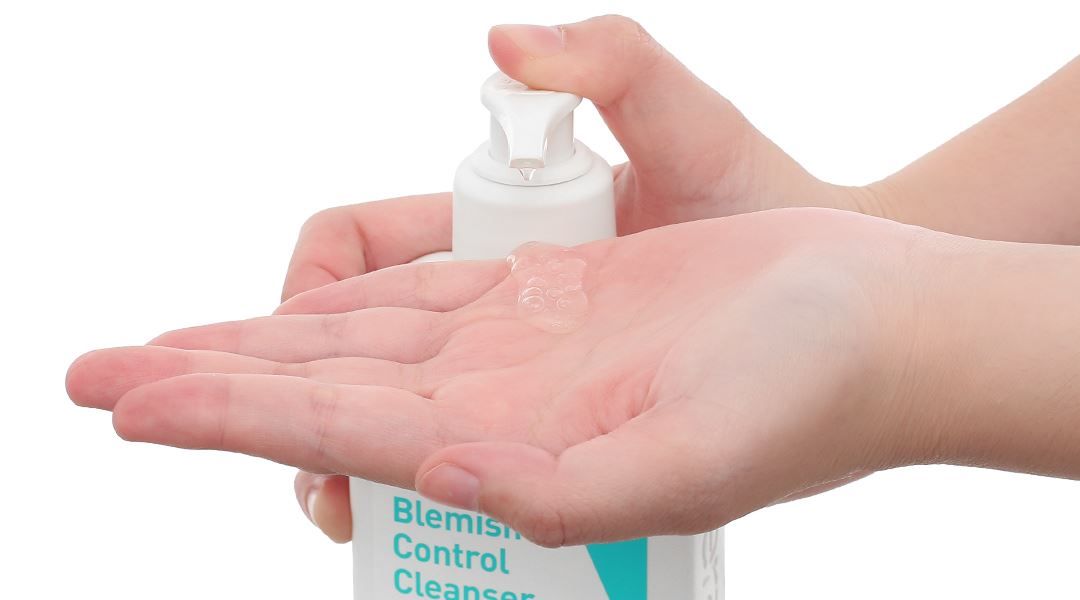 CeraVe Blemish Control là sản phẩm dành cho làn da dễ bị mụn và bóng dầu
