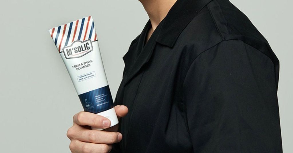 SNP M’Solic Foam & Shave Cleanser tích hợp làm sạch
