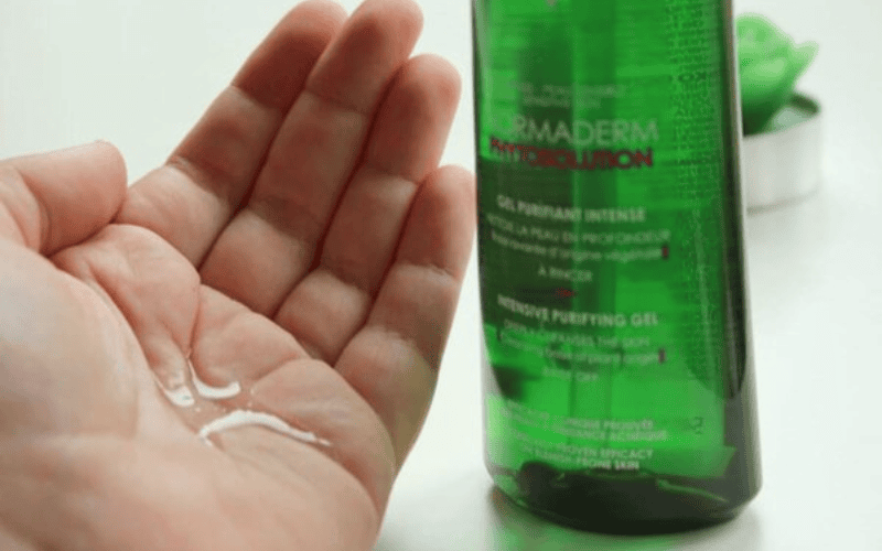 Sữa rửa mặt không bắt nắng Vichy Normaderm Phytosolution Gel