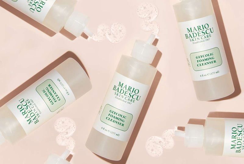 Mario đã cho ra mắt sản phẩm Badescu Skin Care Glycolic Foaming Cleanser kết hợp Glycolic Acid với các chiết xuất thảo mộc