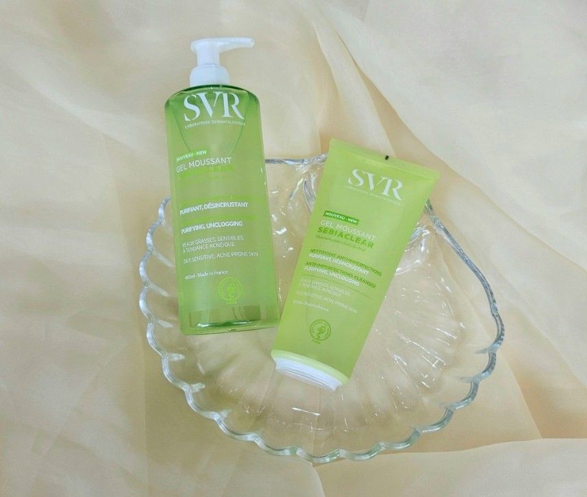 SVR Sebiaclear Gel Moussant là giải pháp làm sạch chuyên sâu