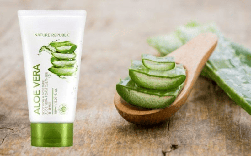Sữa rửa mặt Nature Republic Aloe Vera Foam Cleanser