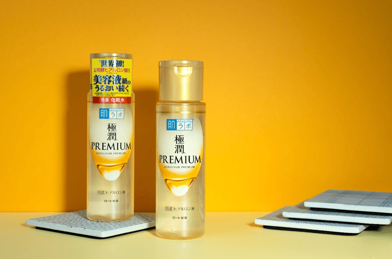 Hada Labo Gokujyun Premium Hyaluronic Acid Lotion là một sản phẩm toner nổi bật trong việc cấp ẩm chuyên sâu