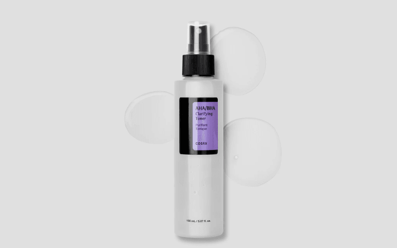 Cosrx AHA/BHA Clarifying Treatment Toner giúp làm sạch sâu và cải thiện kết cấu da mà không gây kích ứng