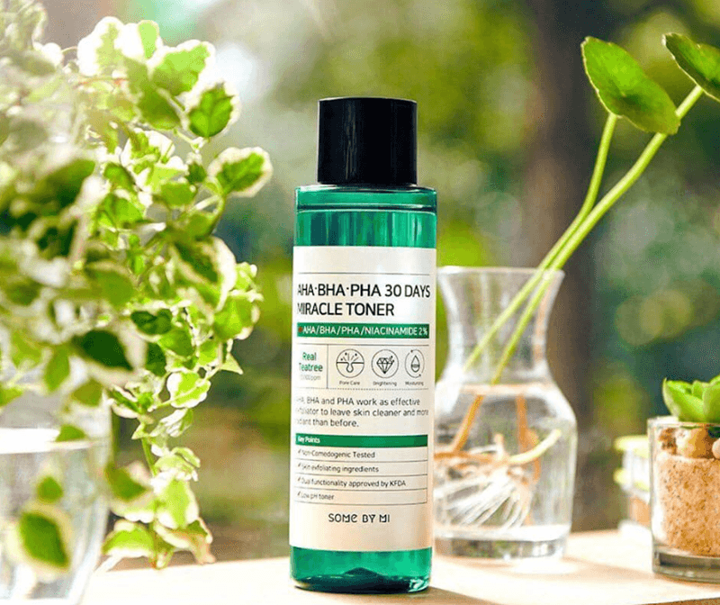 Some By Mi AHA-BHA-PHA 30 Days Miracle Toner là sản phẩm nổi bật với khả năng làm sạch sâu, hỗ trợ chăm sóc da hằng ngày